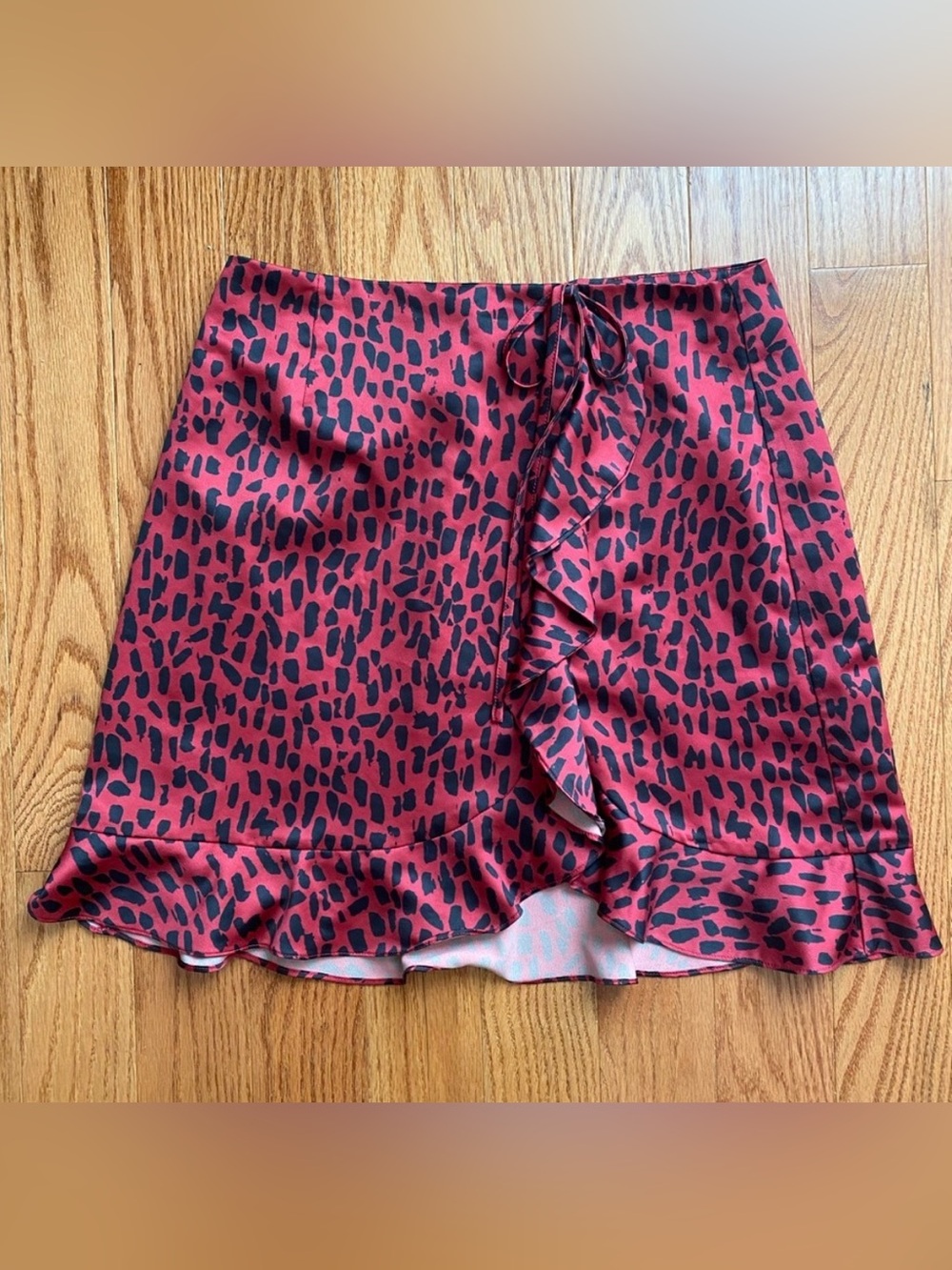 Hutch Desiree Red and Black Animal Print Ruffle Skirt Size Medium